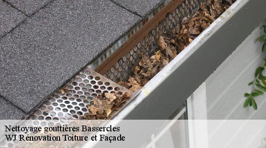 Nettoyage gouttières bassercles-40700 WJ Rénovation Toiture et Façade